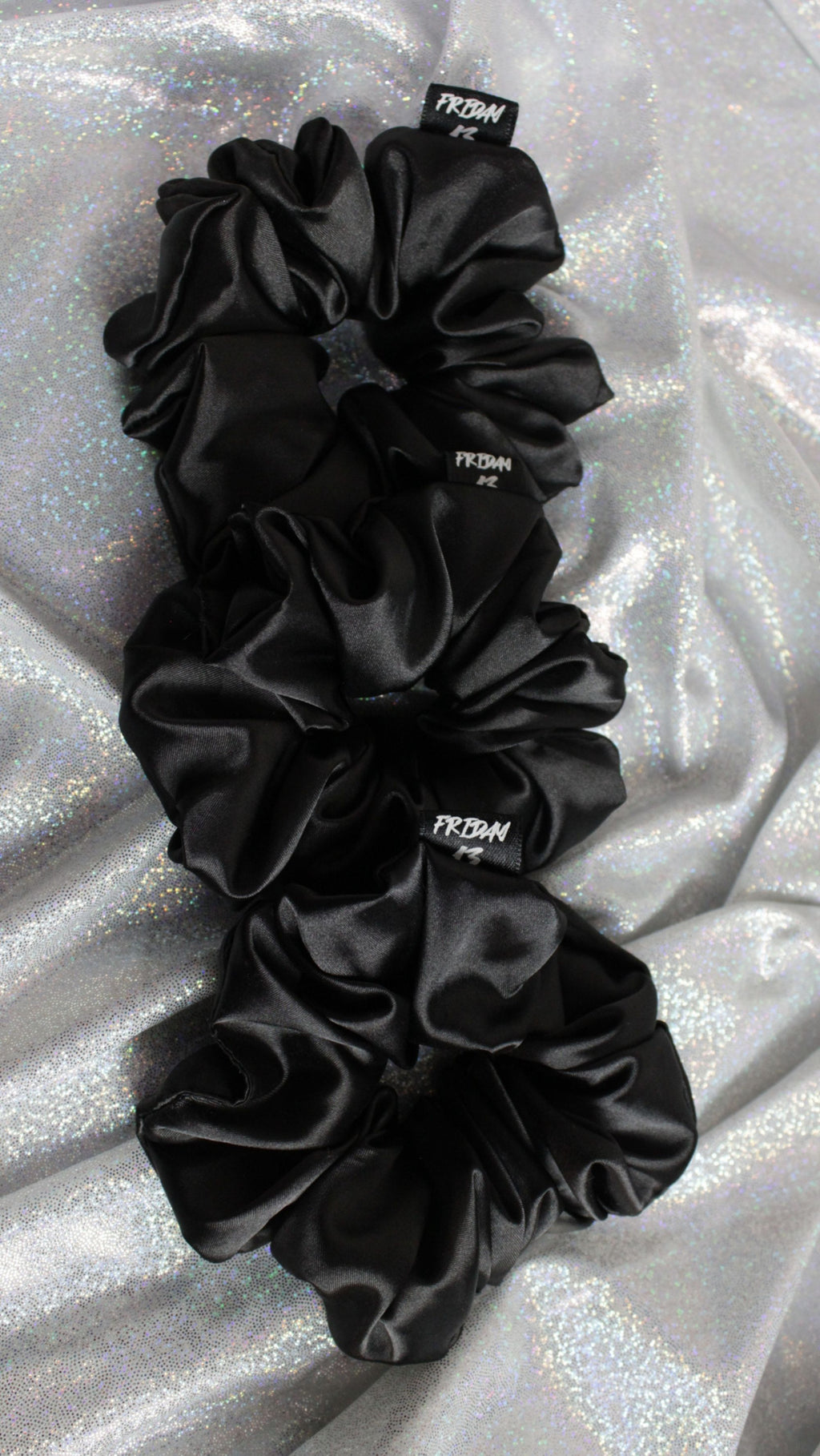 MEDIUM SCRUNCHIE SET