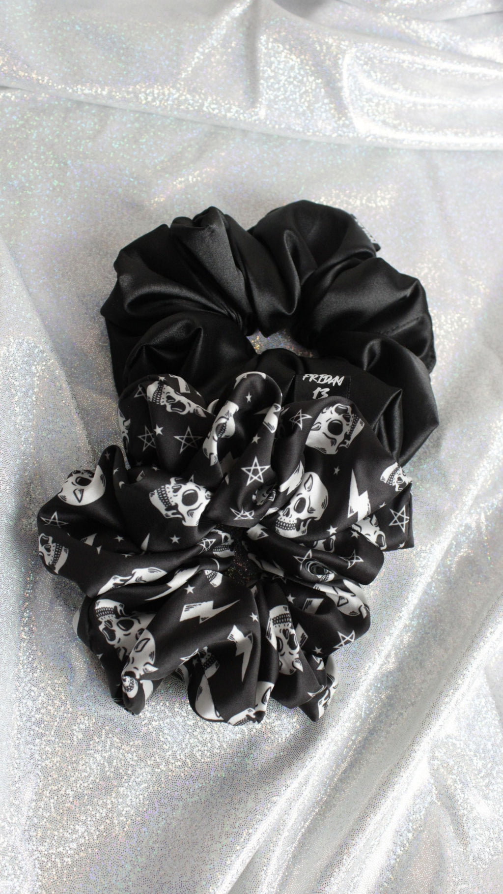 LARGE SCRUNCHIE SET