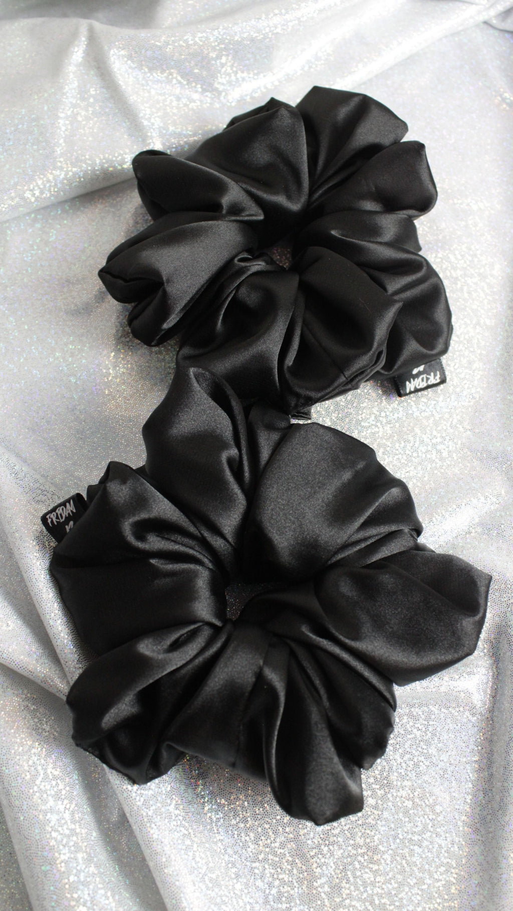 LARGE SCRUNCHIE SET